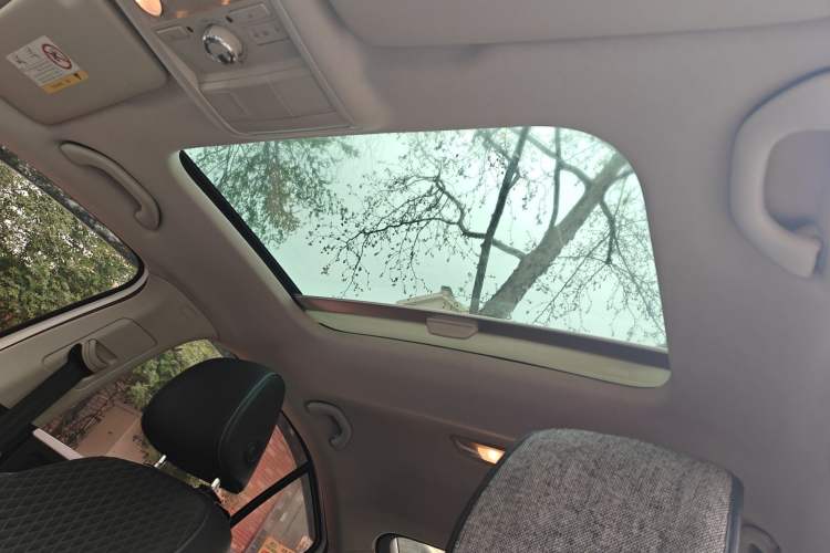 Used Skoda Octavia 2019 1.5L Automatic Smart Drive Luxury Edition China VI Standard
