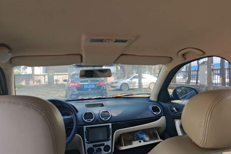 Used Volkswagen Lavida 2011 2.0L Automatic Premium Edition Headliner