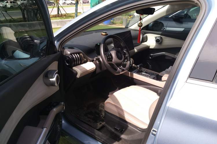 Used BYD Yuan PLUS 2023 Champion Edition 510KM Excellence Model Left Front Seat