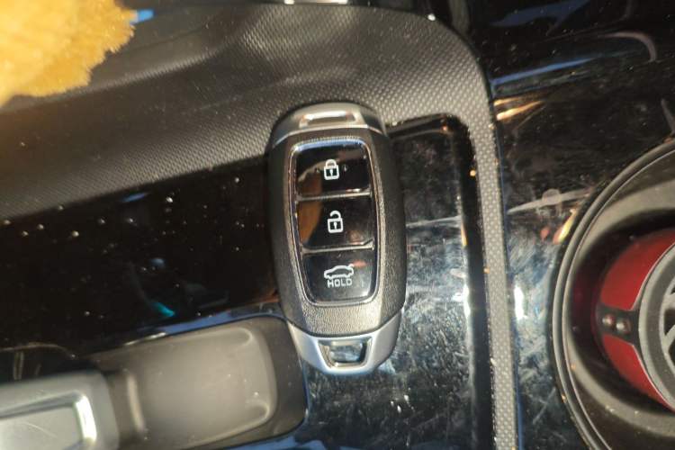 Used Hyundai Elantra 2023 1.5L CVT GLX Elite Edition
