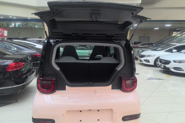 Used Chery QQ Ice Cream 2024 170km Sundae Trunk