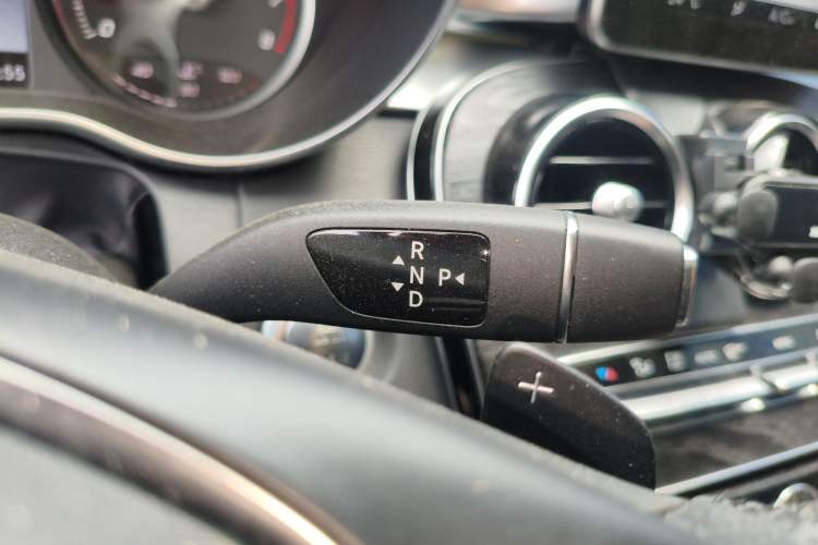 Used Mercedes-Benz C-Class 2016 C 200 L Sport Edition Gear Lever