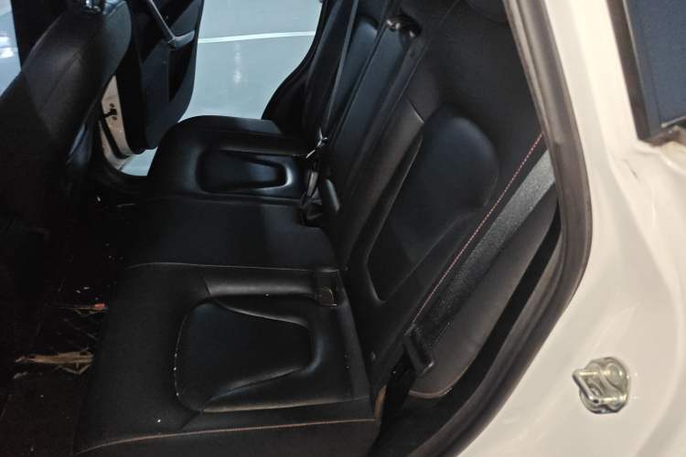 Used Bestune X80 2015 2.0L Manual Luxury Edition