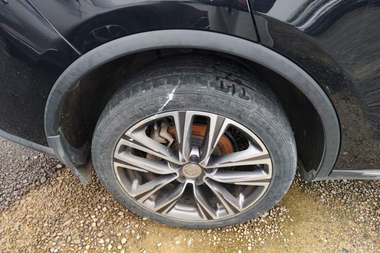 Used BYD Tang 2018 2.0T Automatic SmartConnect Prestige 7-Seater China V Standard Right Rear Wheel Hub