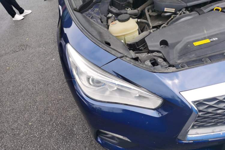 Used Infiniti Q50L 2018 2.0T Comfort Edition China V Standard Right Front Headlight