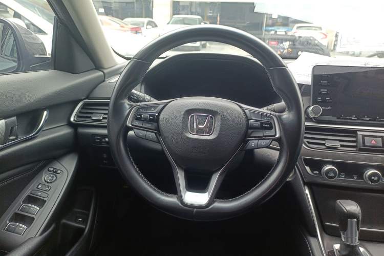 Used Honda Accord 2018 260TURBO Luxury Edition China VI Steering Wheel