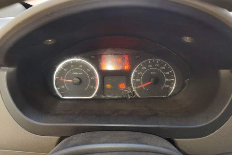 Used Wuling Rongguang V 2015 1.5L Practical Version
