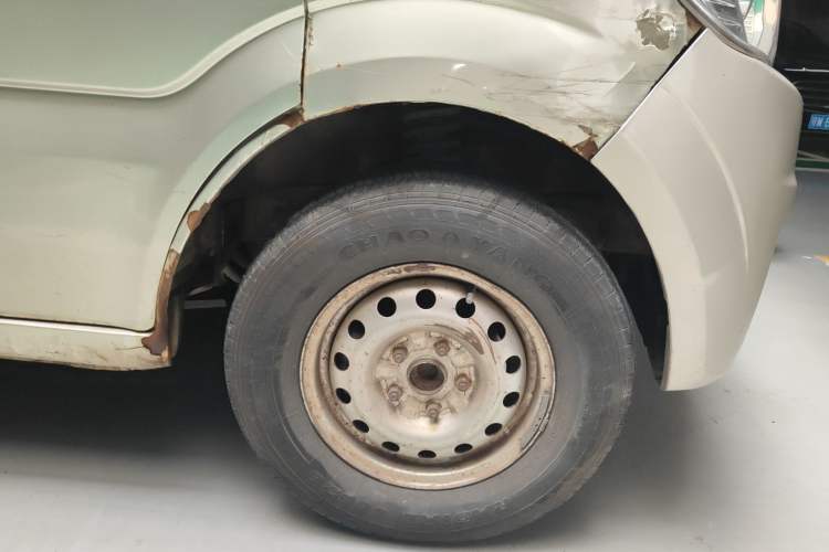 Used CHANGAN KAICHENG Star 9 2015 1.5L Base Version 4G15S Right Front Wheel Hub