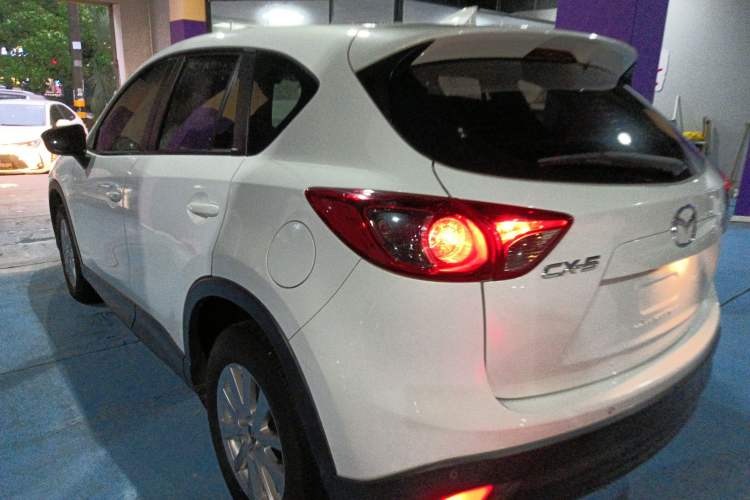 Used Mazda CX-5 2015 2.0L Automatic Two-Wheel Drive Urban Version