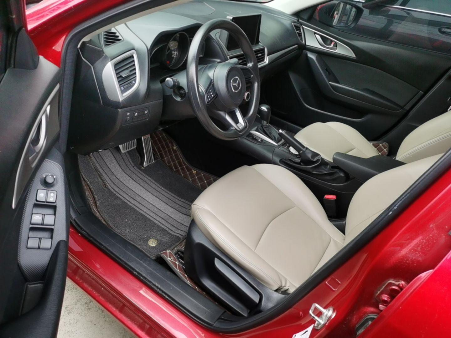 Interior delantero
