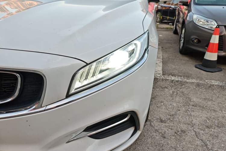 Used Geely Auto Emgrand GT 2020 1.5T MHEV Yaoxiang Edition
