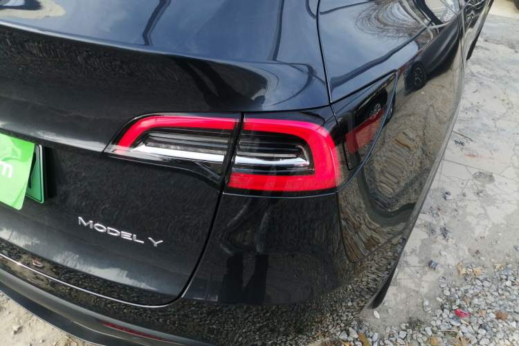 Used Tesla Model Y 2024 Rear-Wheel-Drive Version