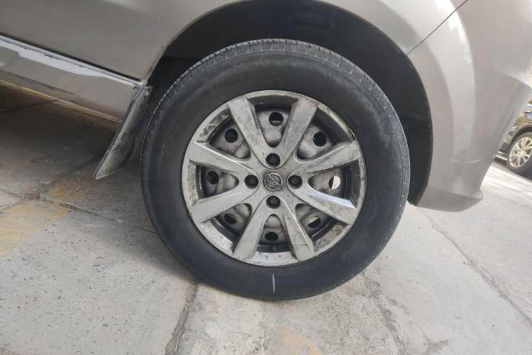 Used Jinbei New Hiace S 2018 1.5L Wealth Edition Van DLCG14