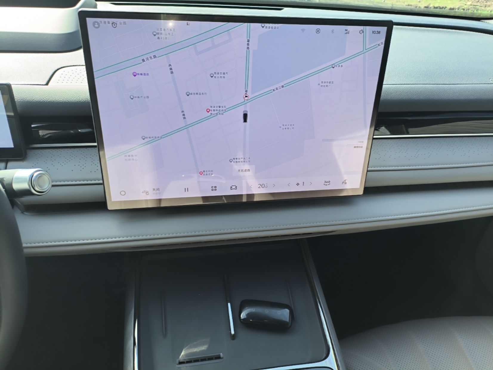 Geely Galaxy 8 2025 130km EM-P Starship Edition — снимка 15