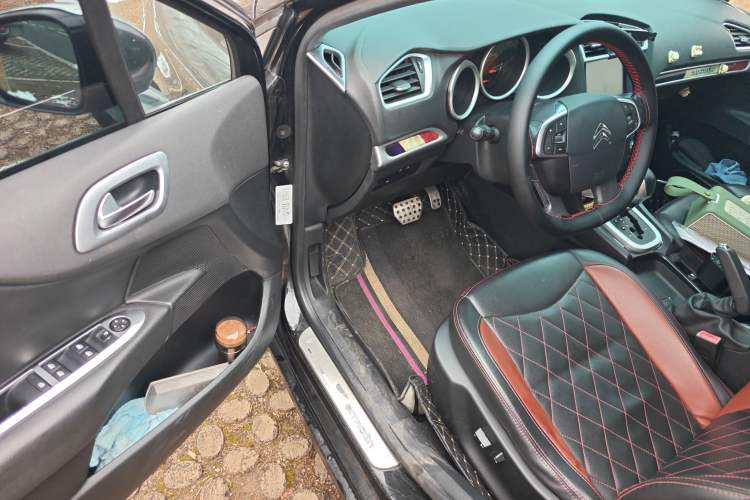 Used Citroen C4L 2015 1.2T Automatic Luxury Edition Driver Seat