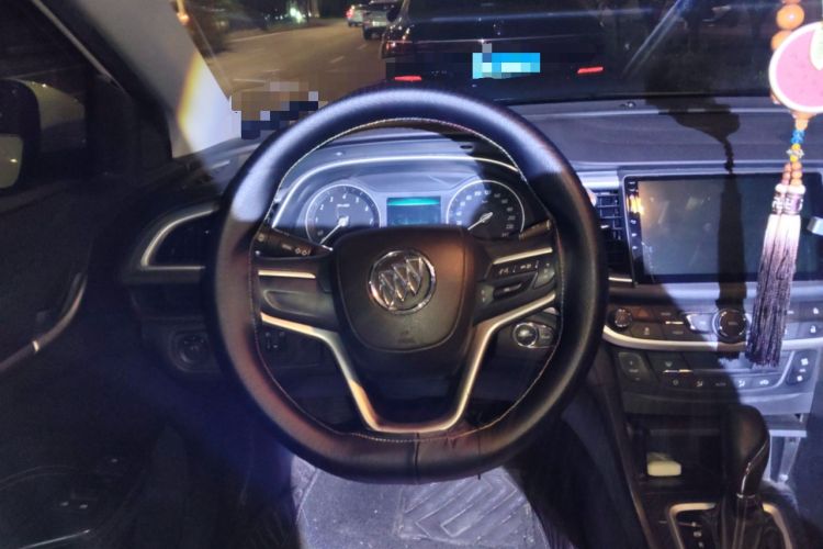 Used Buick GT 2016 15N Automatic Luxury Edition Steering Wheel