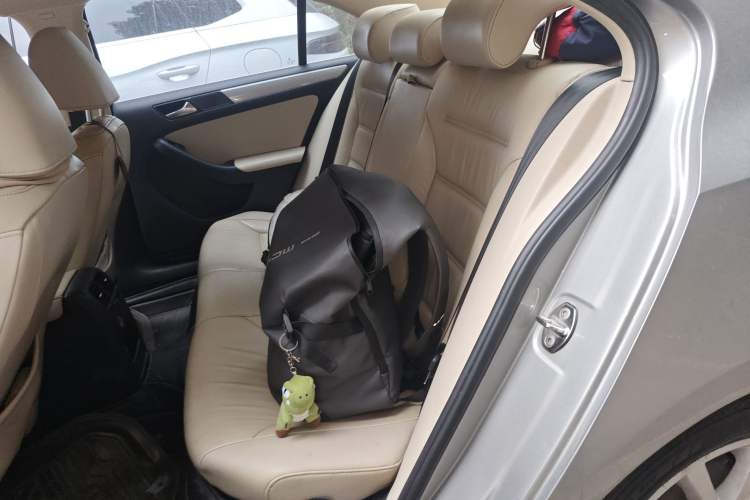 Used Volkswagen Sagitar 2012 1.4TSI Automatic Luxury Edition Left Rear Seat