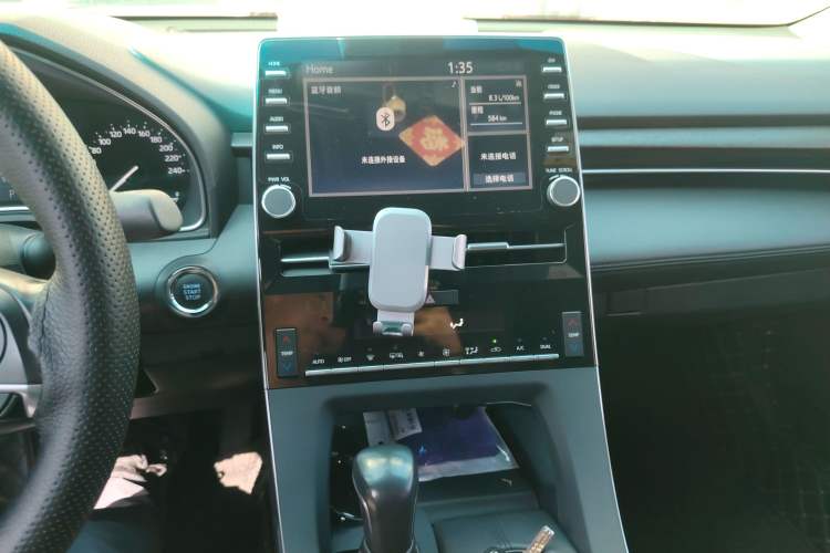 Used Toyota Avalon 2019 2.0L Luxury Edition China VI Standard