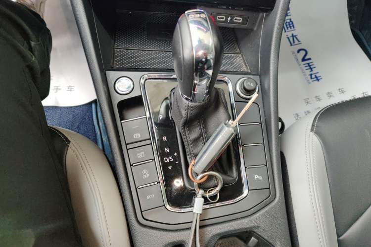 Used Volkswagen Bora 2023 300TSI DSG Prestige Edition
