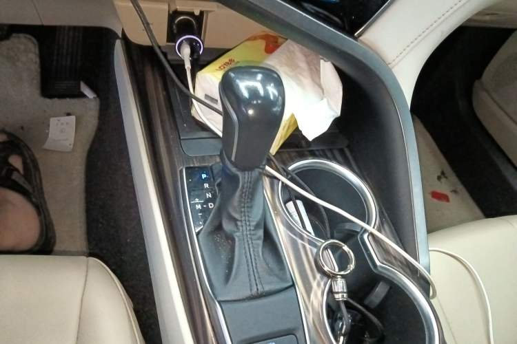 Used Toyota Camry 2019 Revised Version 2.0G Luxury Edition
