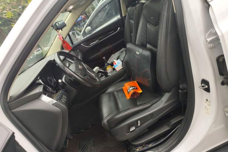 Used Cadillac XT5 2018 25T Luxury Model