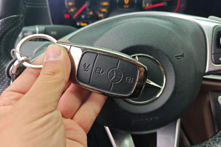 Used Mercedes-Benz E-Class 2018 Facelift E 200 L Sport Edition