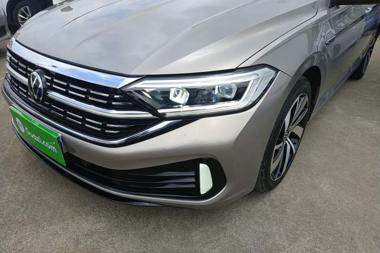 Used Volkswagen Sagitar 2023 300TSI DSG Excellence Edition Left Front Headlight