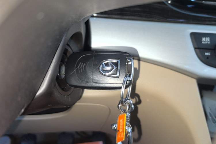 Used Baojun 730 2016 1.5T Manual Comfort Version 7 Seats
