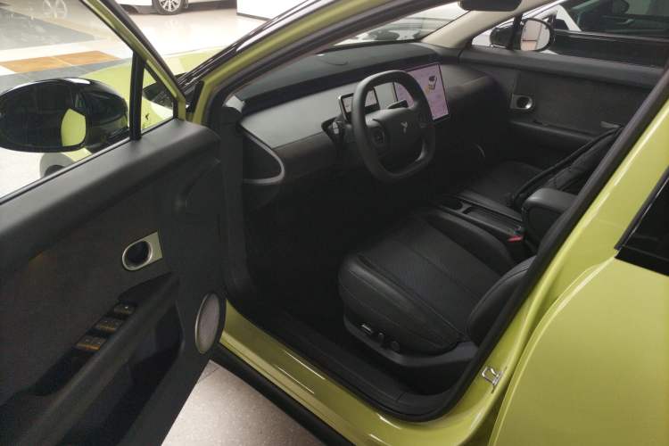 Used firefly 2025 Illuminated Edition
