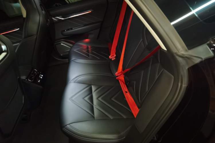 Used Zeekr 001 2023 WE Edition 100 kWh Left Rear Seat