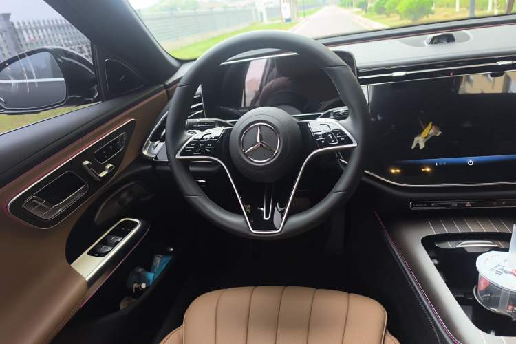 Used Mercedes-Benz E-Class 2024 E 300 L Luxury Model Steering Wheel