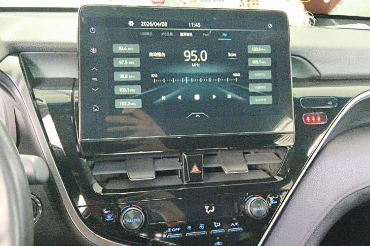 Used Toyota Camry 2021 2.5G Luxury Edition Audio And AC Panel