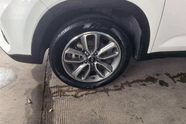 Used Hyundai ix35 2020 2.0L Automatic 2WD Zhiyong·Changxiang Edition Left Front Wheel Hub