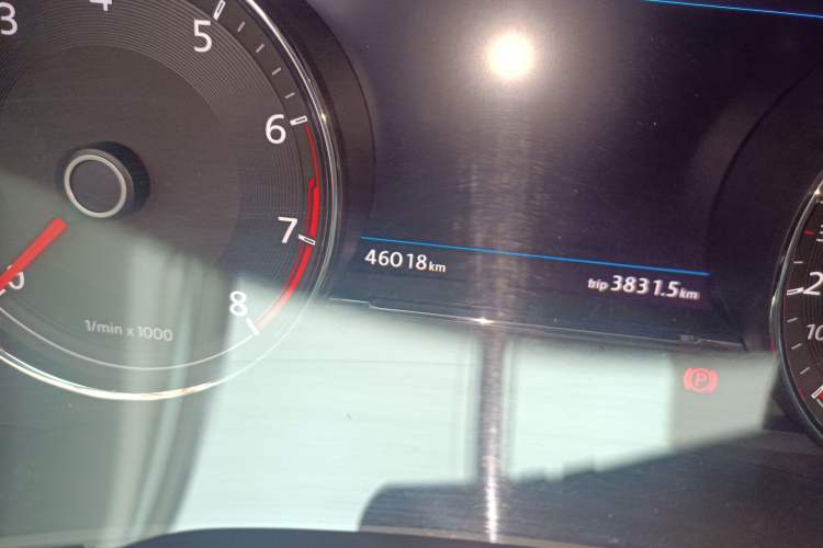 Used Volkswagen Phideon 2019 380TSI Two-Wheel Drive Business Edition China VI Standard