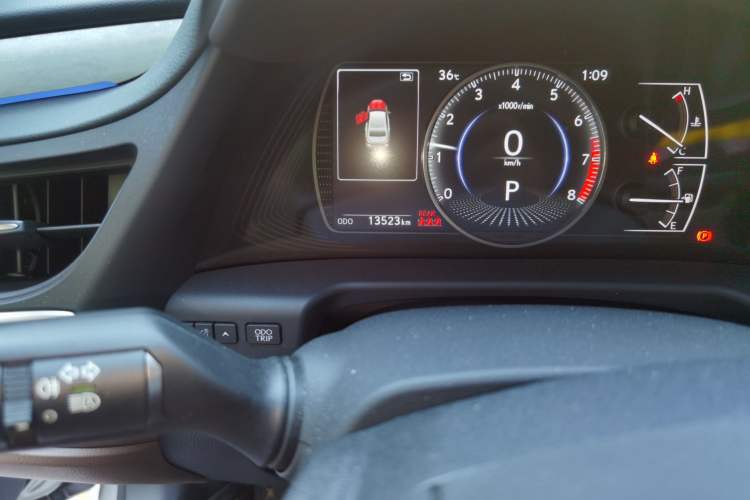 Used Lexus ES 2025 200 Premium Edition Odometer Close Up