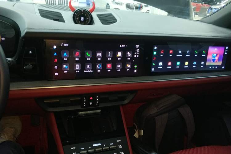 Used Porsche Cayenne 2024 Cayenne 3.0T Audio And AC Panel