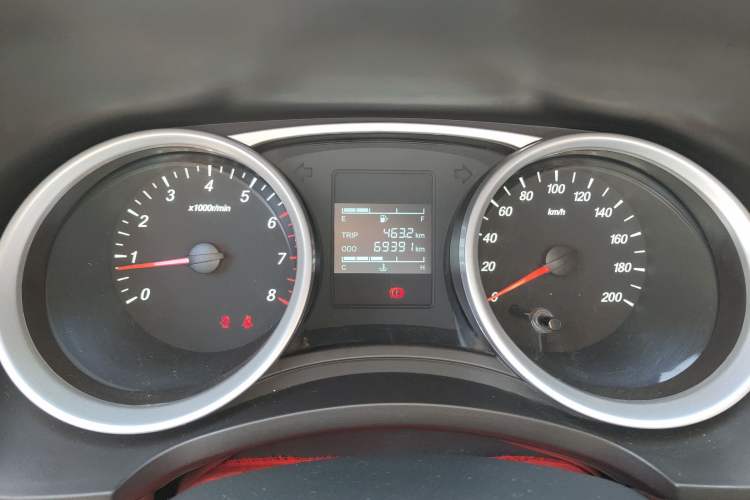 Used Wuling Hongguang 2019 1.5L S Comfort Edition China VI LAR