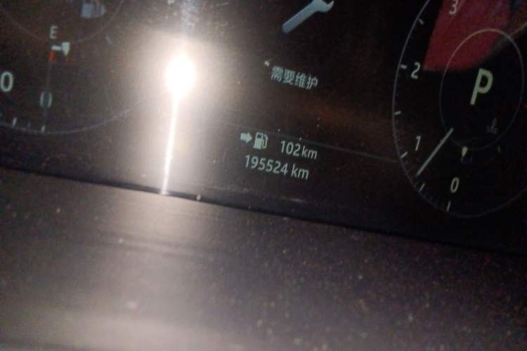 Used Land Rover Range Sport  Odometer Close Up