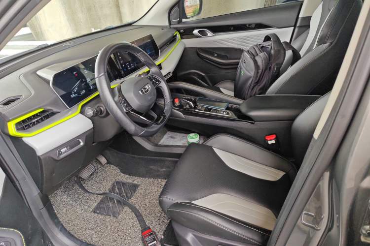 Used Geely Auto Coolray 2022 Bin Yue COOL 1.5TD DCT Hot Engine Edition