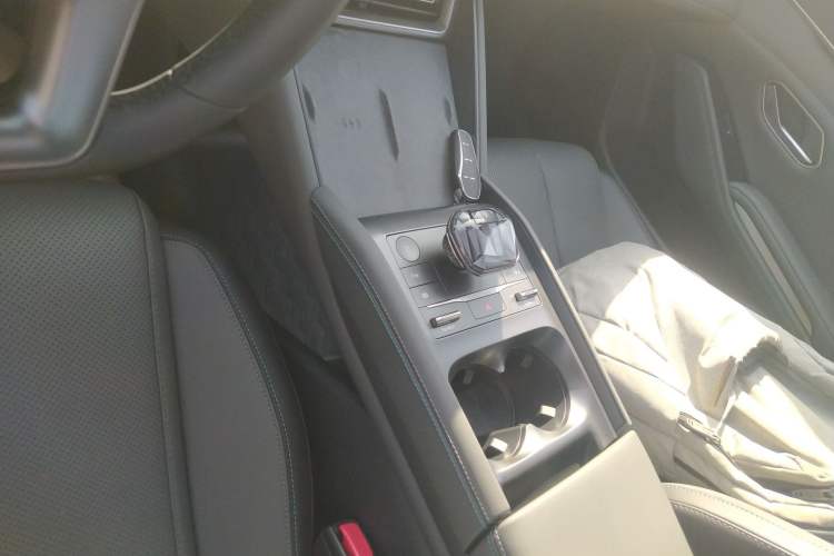 Used BYD Qin L 2025 DM-i Smart Drive 120KM Superior Model