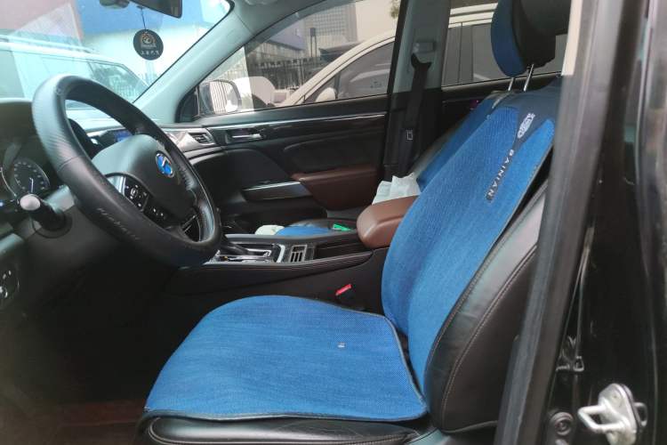 Used GAC Trumpchi GS7 2017 280T Two-Wheel Drive Luxury Model
