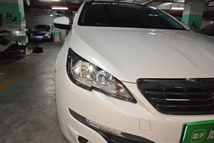 Used Peugeot 308S 2015 1.2T Automatic Jingchi Edition Right Front Headlight