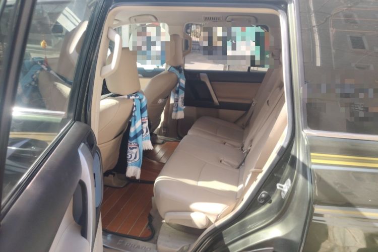 Used Toyota Prado 2013 2.7L Automatic Parallel Import