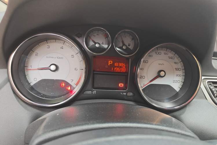 Used Peugeot 308 2014 Enjoyment Edition Classic 1.6L Automatic Fashion Model Instrument Cluster