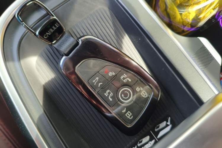 Used Buick Century 2023 2.0T Six-Seater Yinshi Edition