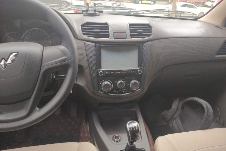 Used Wuling Hongguang 2014 1.2L S Standard Version China IV Standard