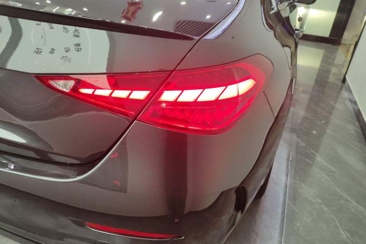 Used Mercedes-Benz C-Class 2023 Restyled C 260 L Night Edition Sports Version