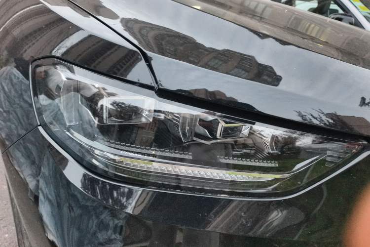 Used Wey VV5 2021 1.5T Two-Wheel Drive Smart Pioneer