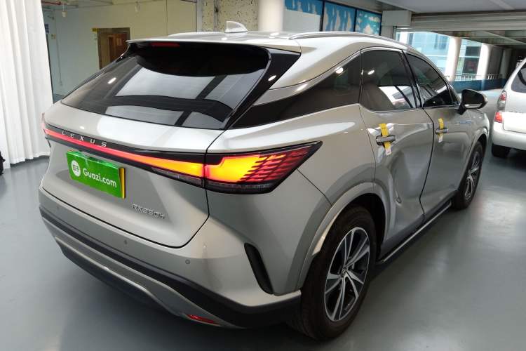 Used Lexus RX 2023 350h Two-Wheel Drive Comfort Edition