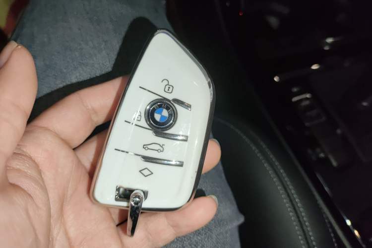 Used BMW X1 2020 sDrive20Li Premium Edition Vehicle Key